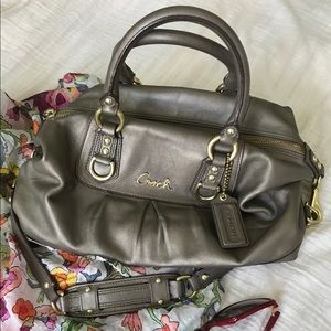 ❤️Sale! Coach Leather Satchel + Gift 💝 !